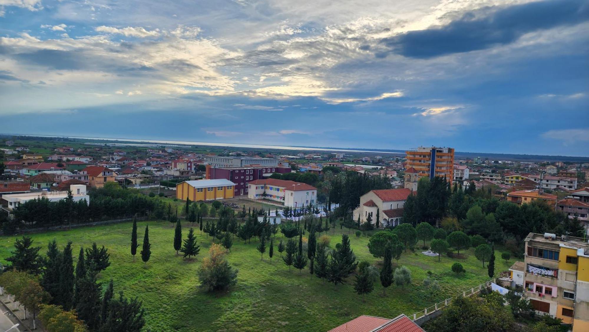 Green Trails City Center Дів'яка Екстер'єр фото